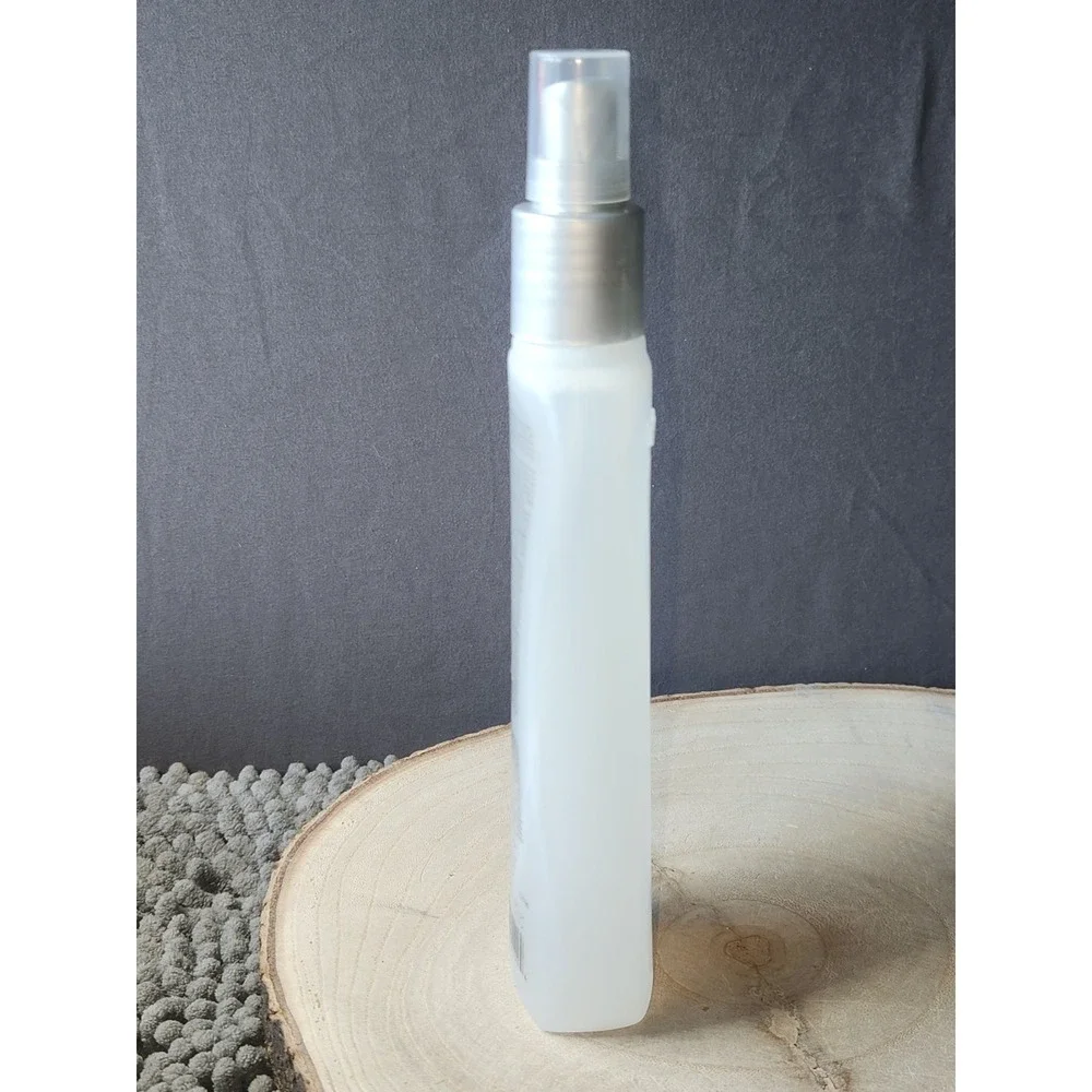 Beach Texture Spray by Biosilk for Unisex - 5.64 oz Hair Spray